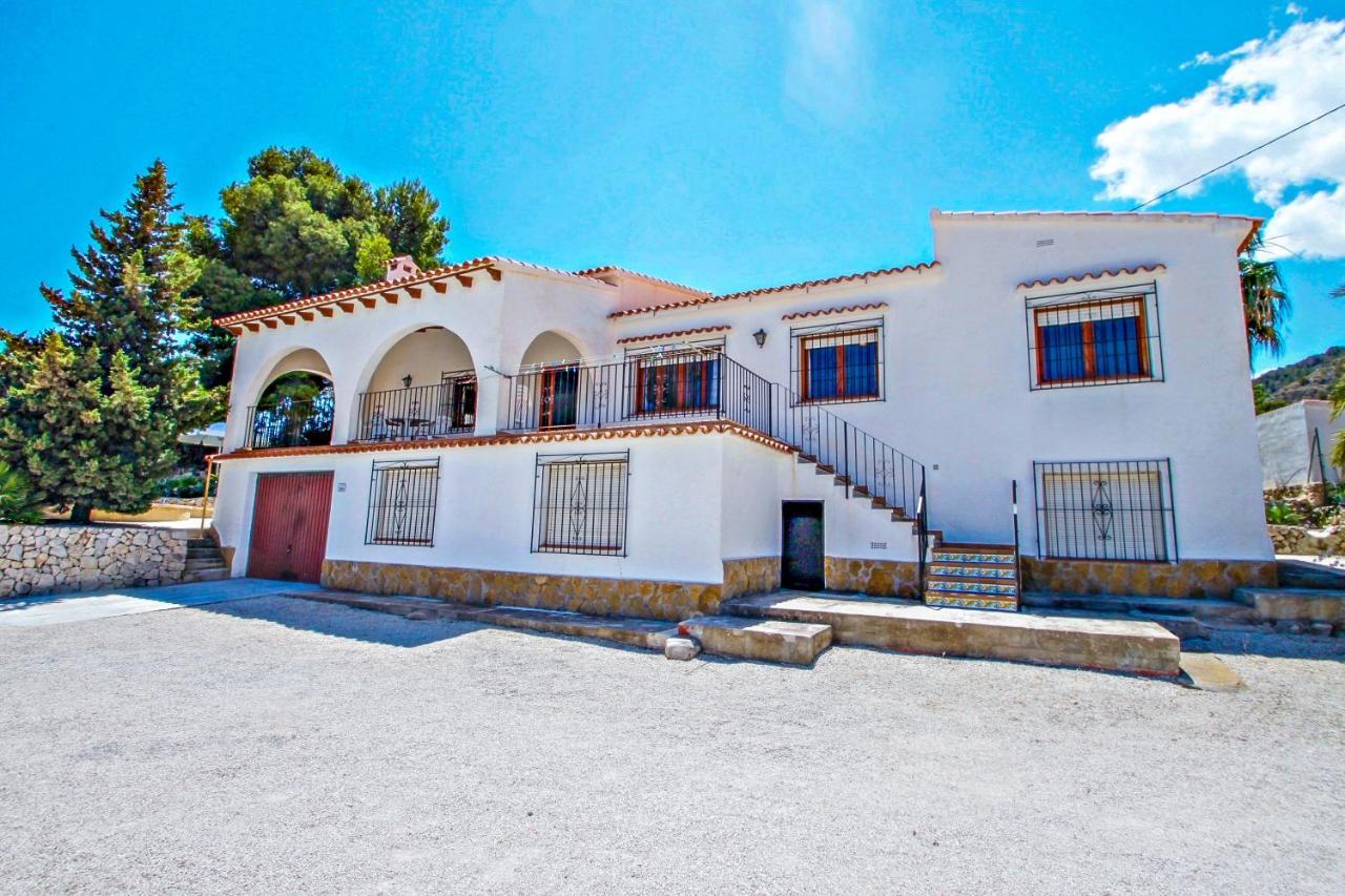 Laura-29A - Pretty Holiday Property With Garden And Private Pool In Calp Exterior foto